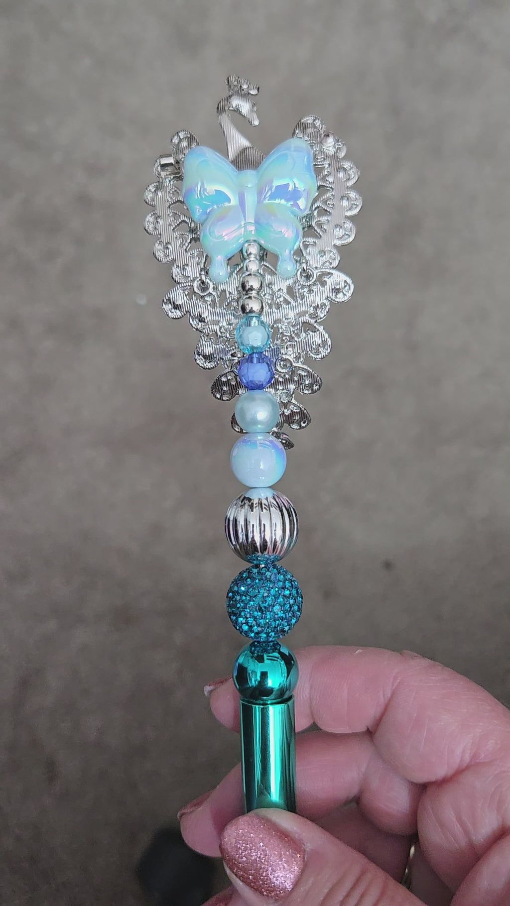 Peacock pen