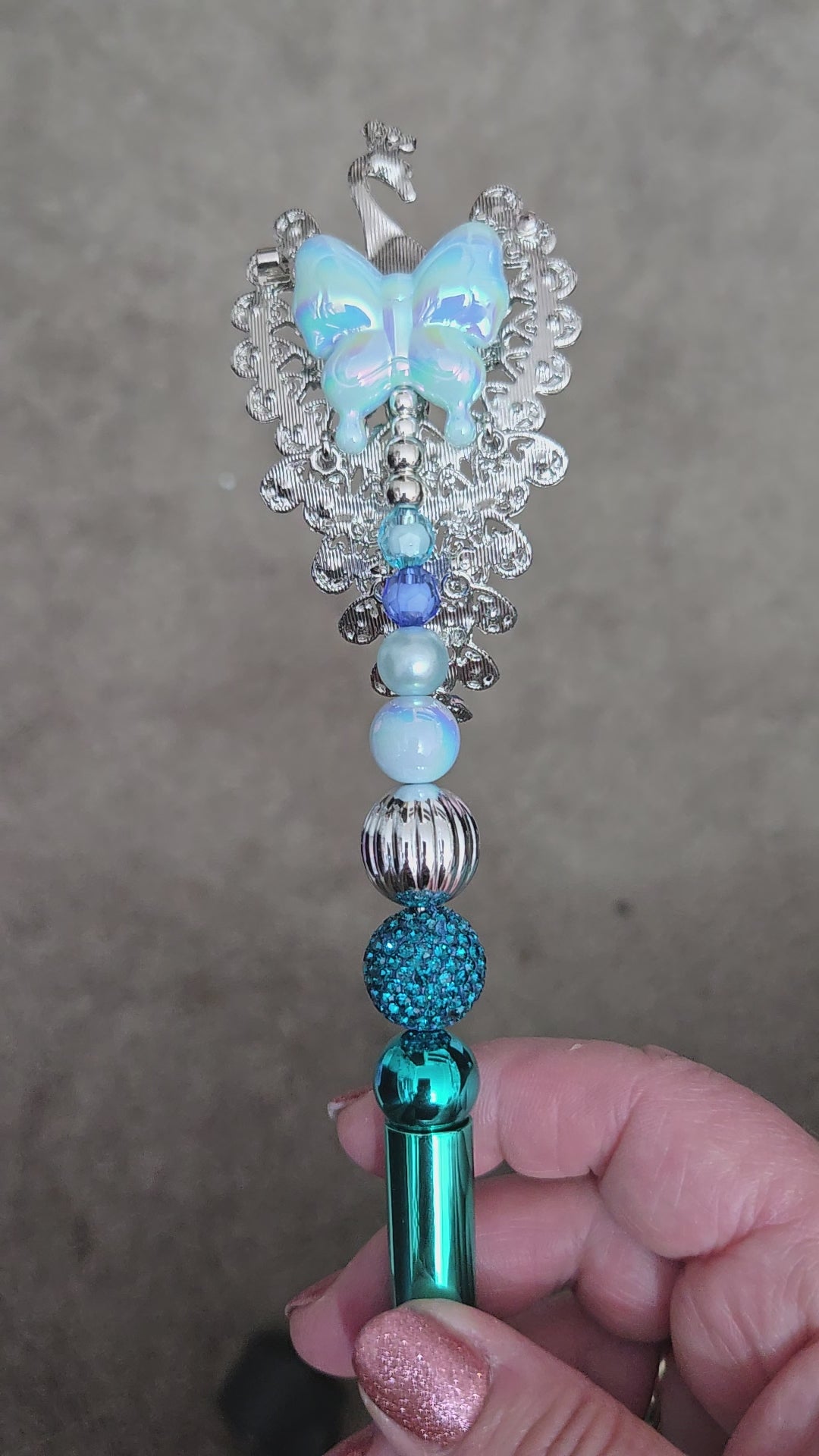Peacock pen