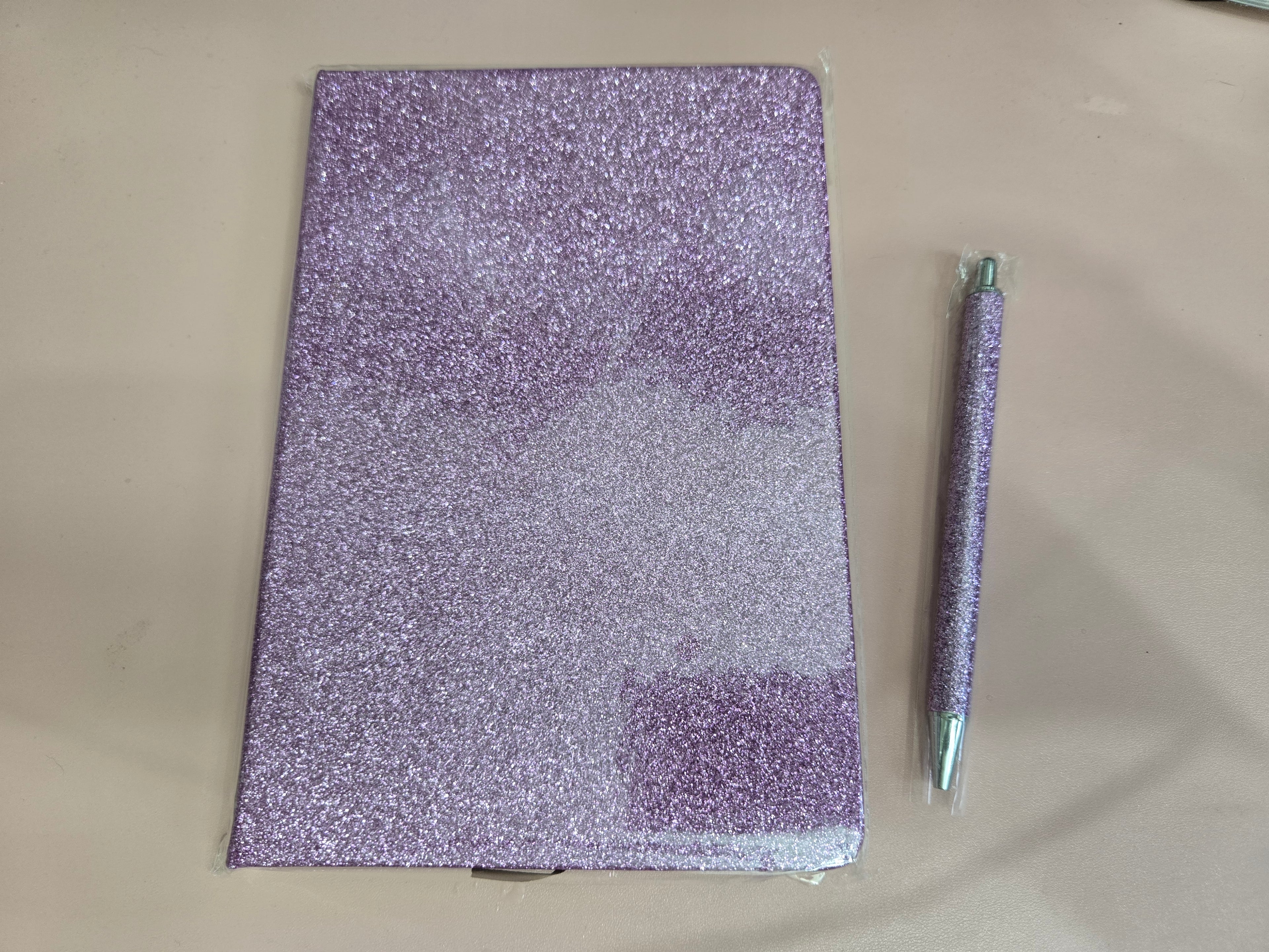Glitter pens